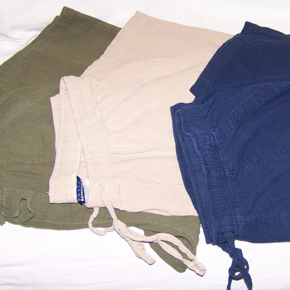 Basic Edition Capri Pants
